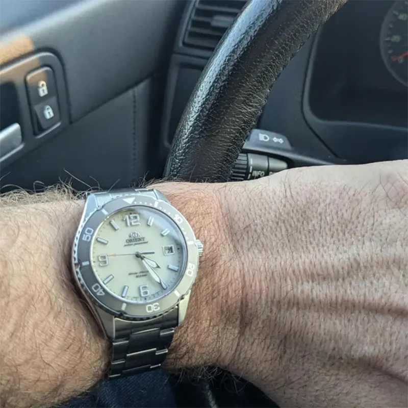 Orient Sports Mako Solar Ivory Dial Men's Watch- RA-WJ0003S